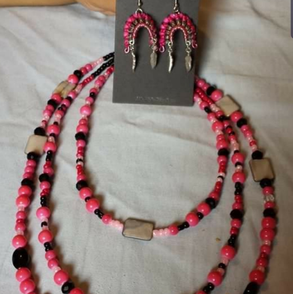 Necklace and earrings